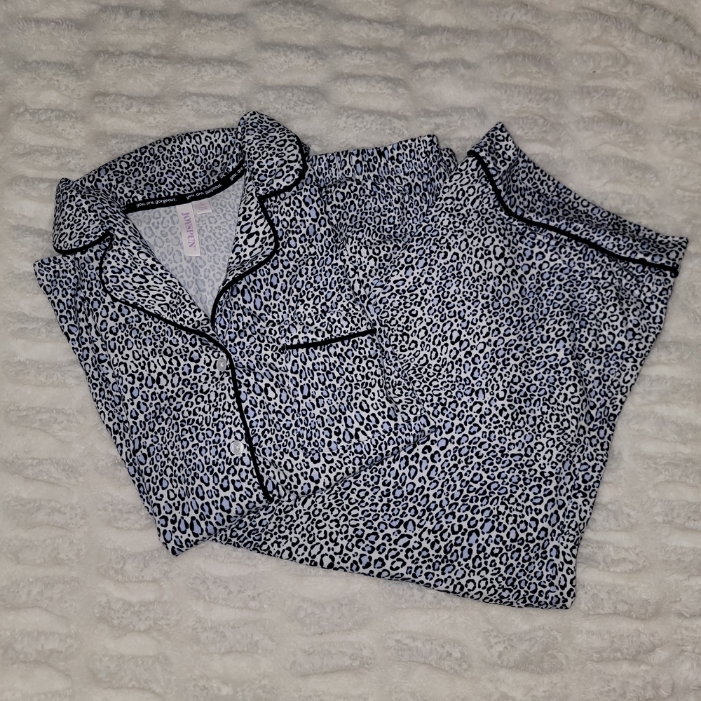 Joyspun Blue Leopard Cropped Pajama Set